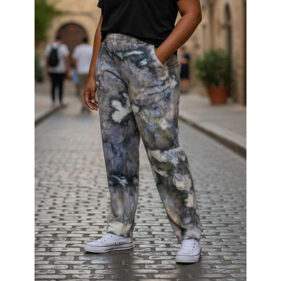 Reclaimed Vintage Levi's 550 Jeans: Hand-Tie-Dyed, Unique Hand-Dyed Levis - Picture 13 of 16